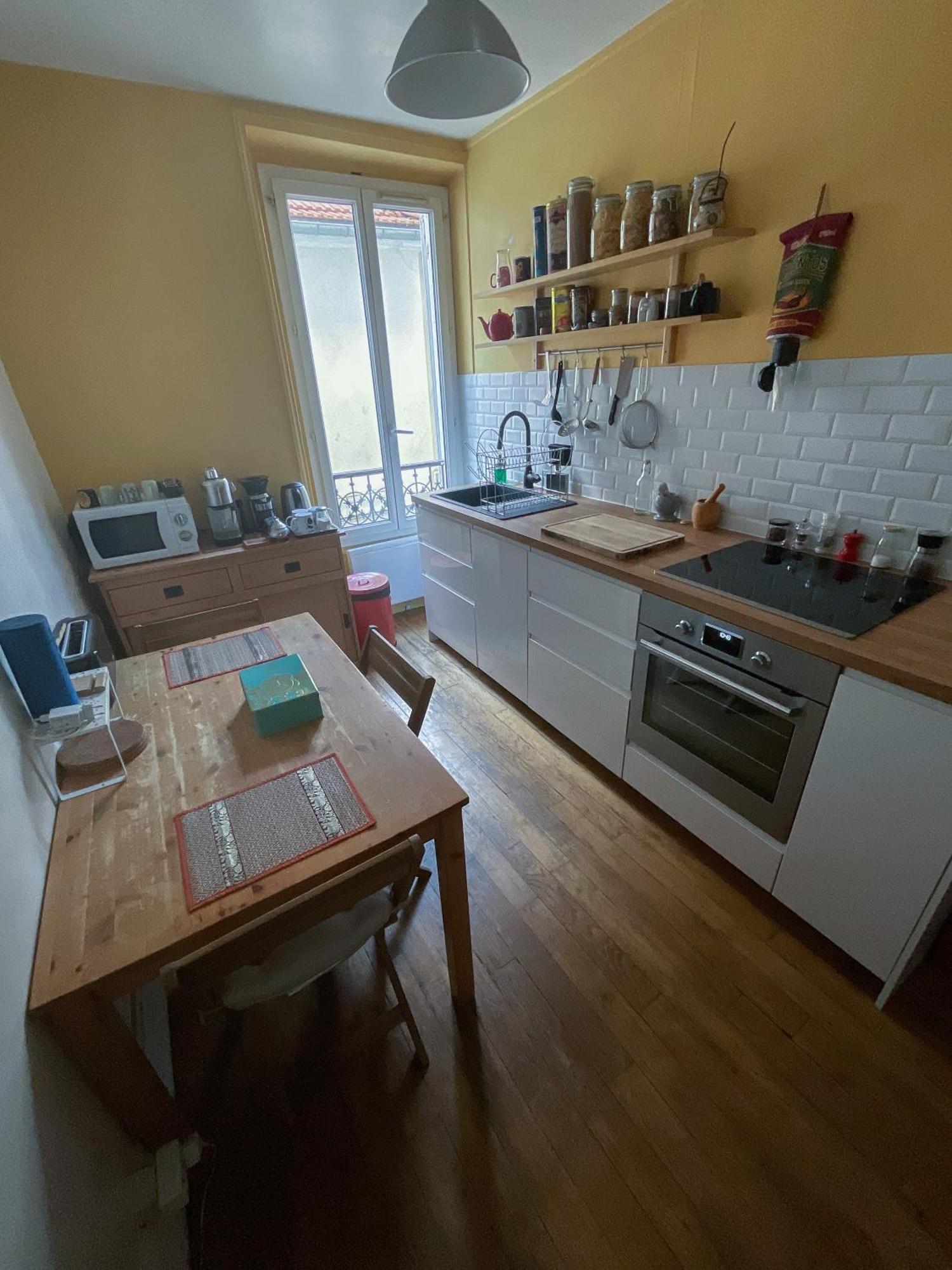 Appartement Quiet 2rooms Big Kitchen Canal Saint Martin *